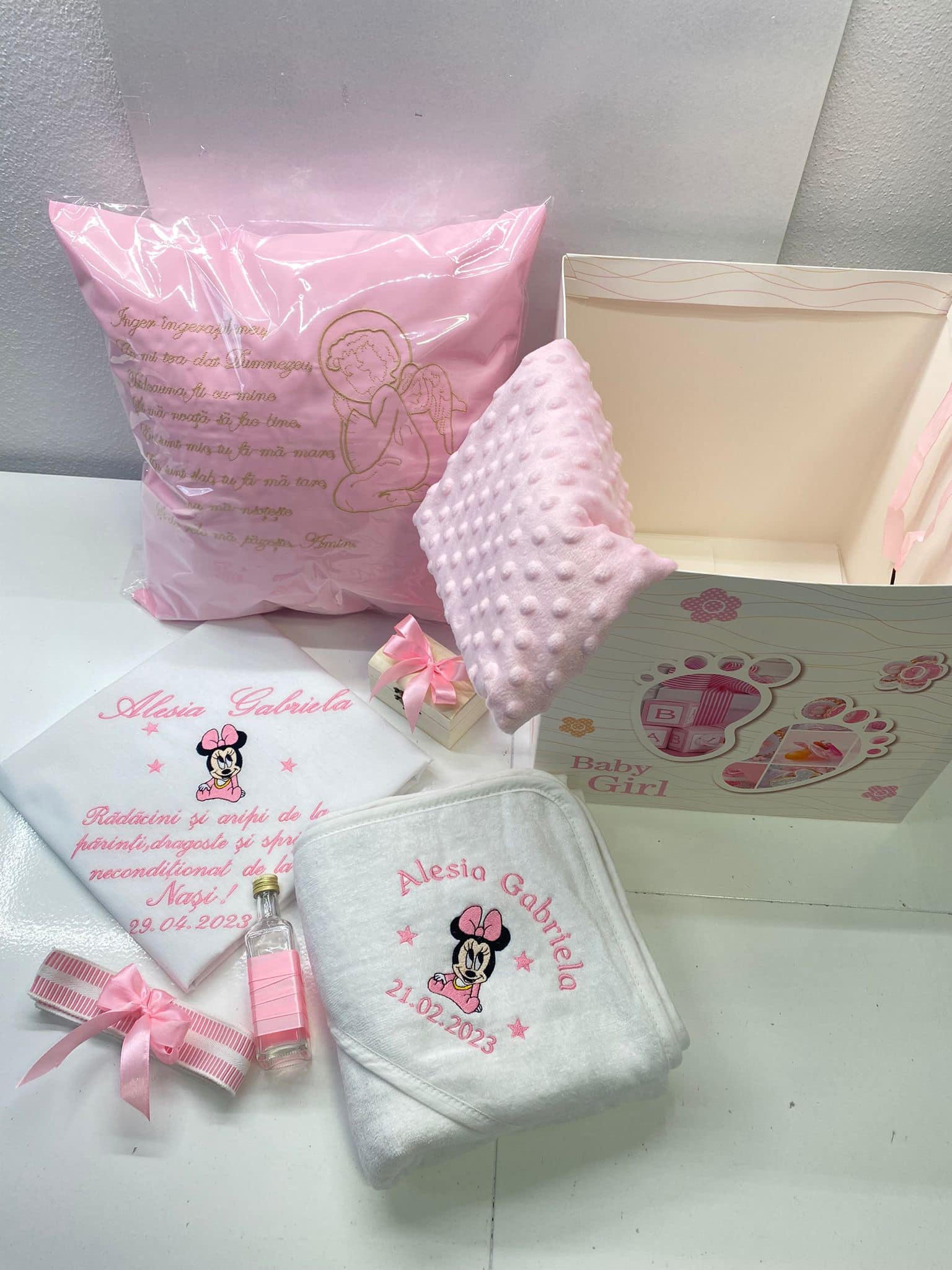 Trusou-Botez-Personalizat-Mini-baby-Roz-Fetita1.jpg